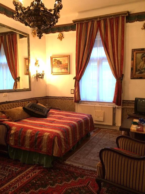 Imre Guest House Budapeste Quarto foto